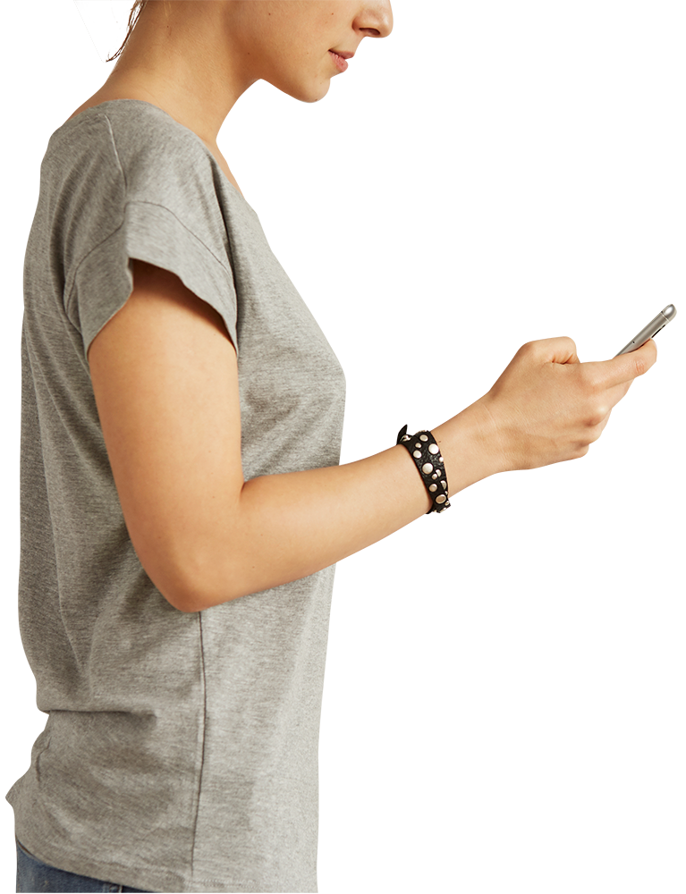 teen on phone1 teen on phone1